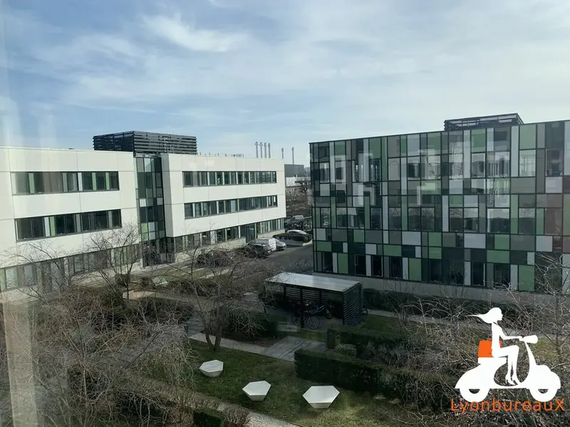 VENTE - BUREAUX - 2481M2 divisible à partir de 116M2 - 69007 LYON