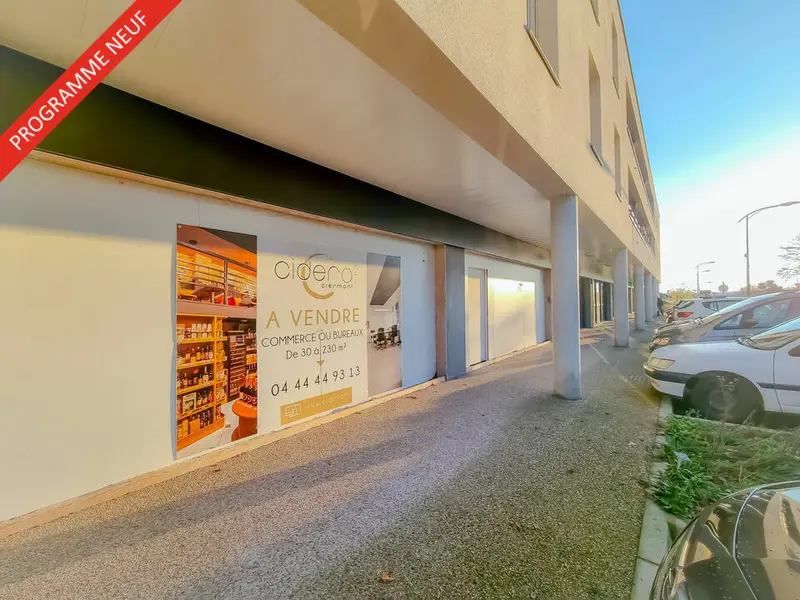 A vendre locaux commerciaux neufs en centre-ville d'Avermes (03000)