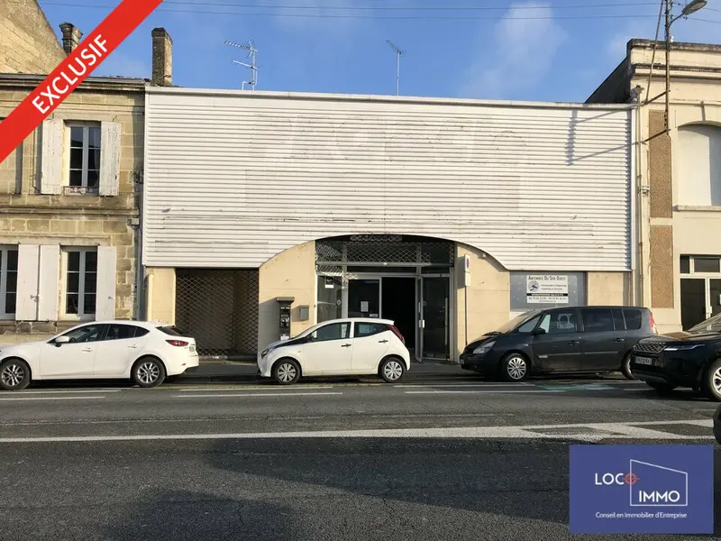 A louer Local commercial  676m² Libourne