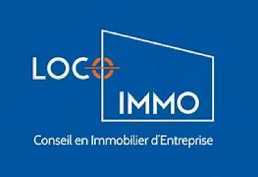 A louer Local commercial  2898m² Champniers