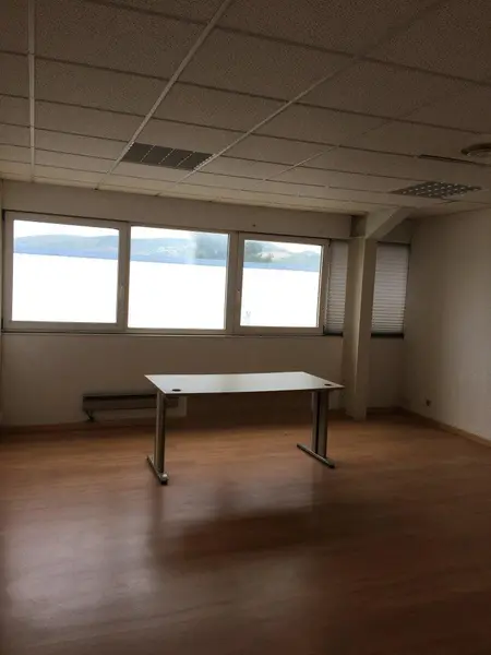 BUREAUX A LOUER 13600 LA CIOTAT