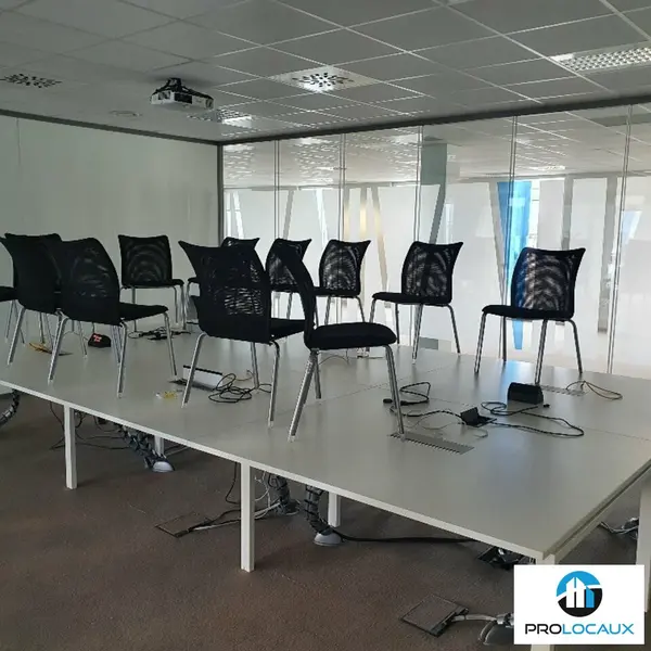 A louer Bureaux 4279m² Grenoble