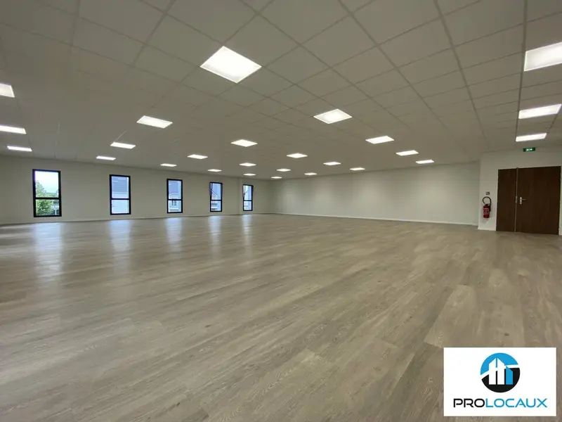 A louer Bureaux 431m² Franqueville-Saint-Pierre