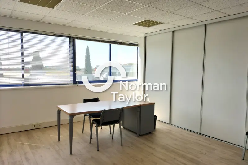 A louer Bureaux 200m² Mauguio