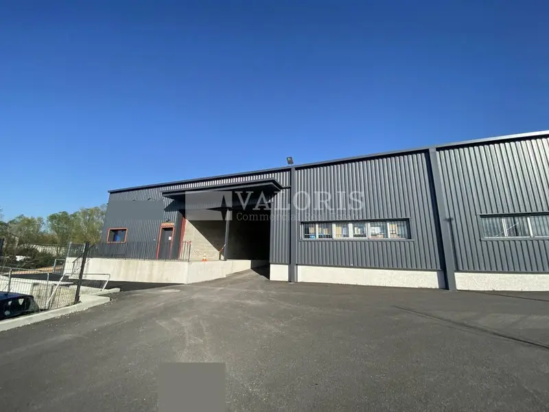 A louer Locaux d'activité 508m² Bourgoin-Jallieu