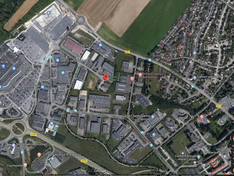 A louer Local commercial  850m² Reims