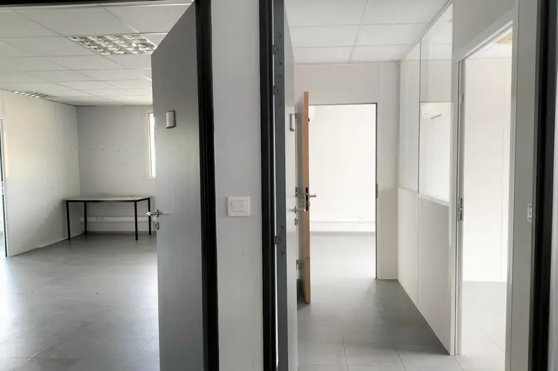 BUREAUX A LOUER DE 135 M² ZI DES PALUDS AUBAGNE