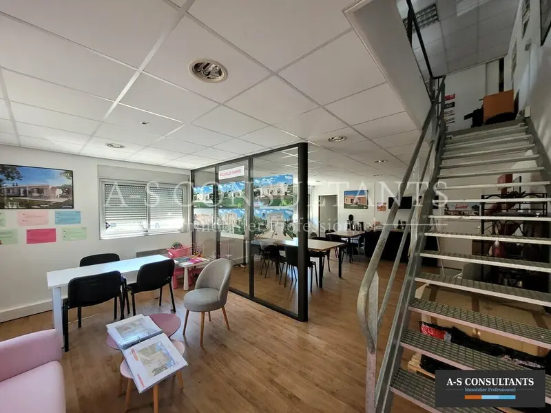 A louer Bureaux 110m² Chanas