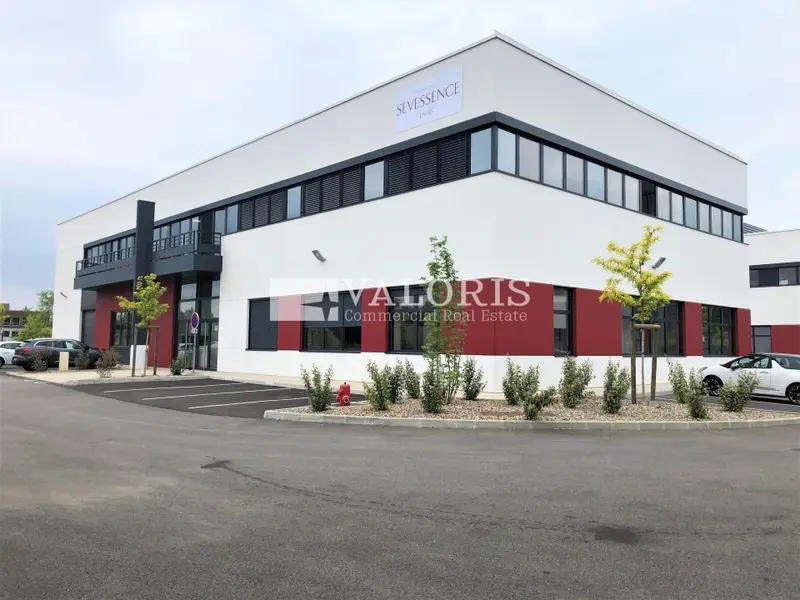 A louer Bureaux 346m² Dardilly