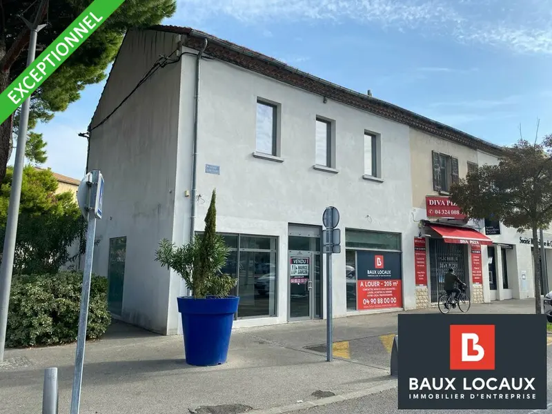 A louer Local commercial  205m² Sorgues