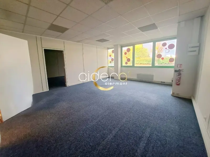 A louer Bureaux 108m² Clermont-Ferrand