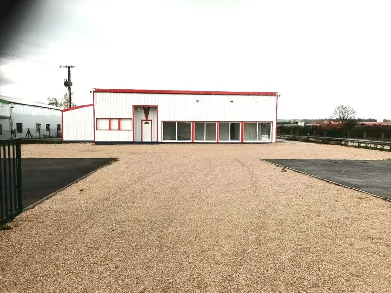 A vendre Locaux d'activité 240m² Courcelles-sur-Seine