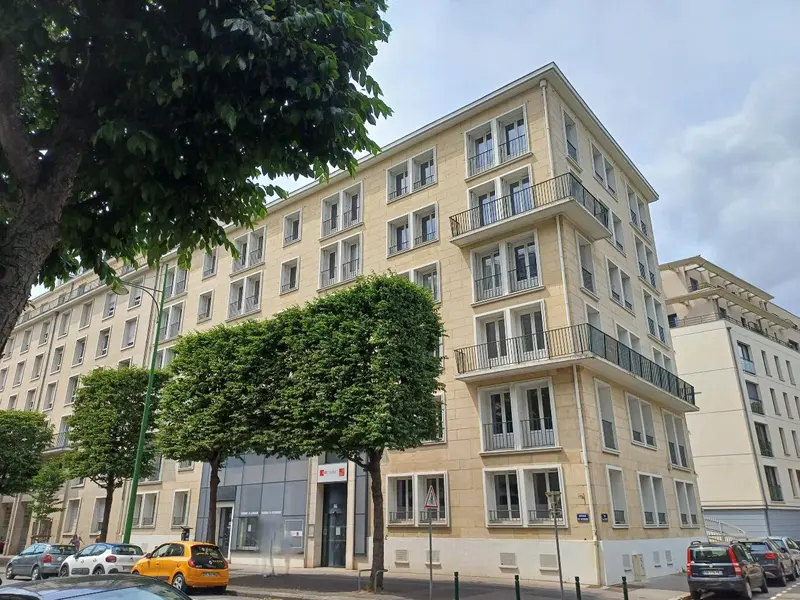 A louer Bureaux 1440m² Caen