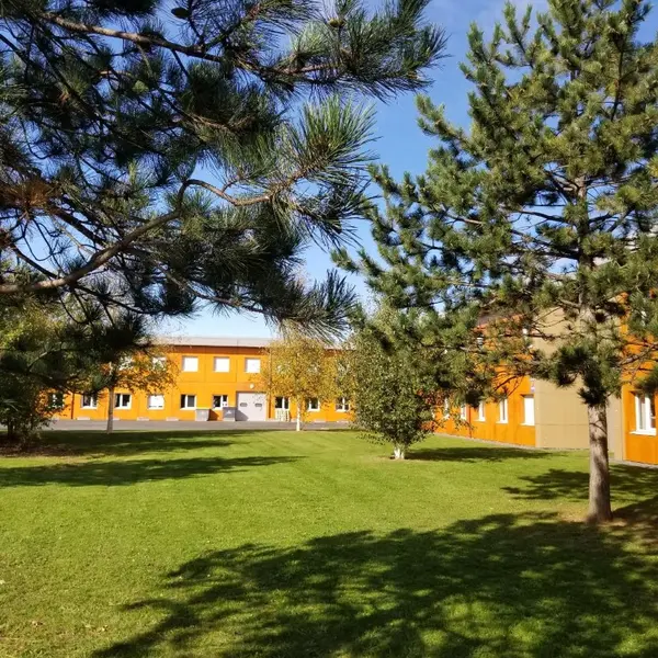 CAEN EST - COLOMBELLES, au sein du Campus EFFISCIENCE.