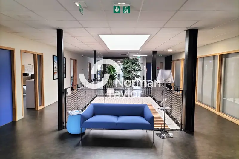 A vendre Bureaux 858m² Montpellier