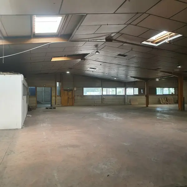 A louer Locaux d'activité 1845m² Grenoble