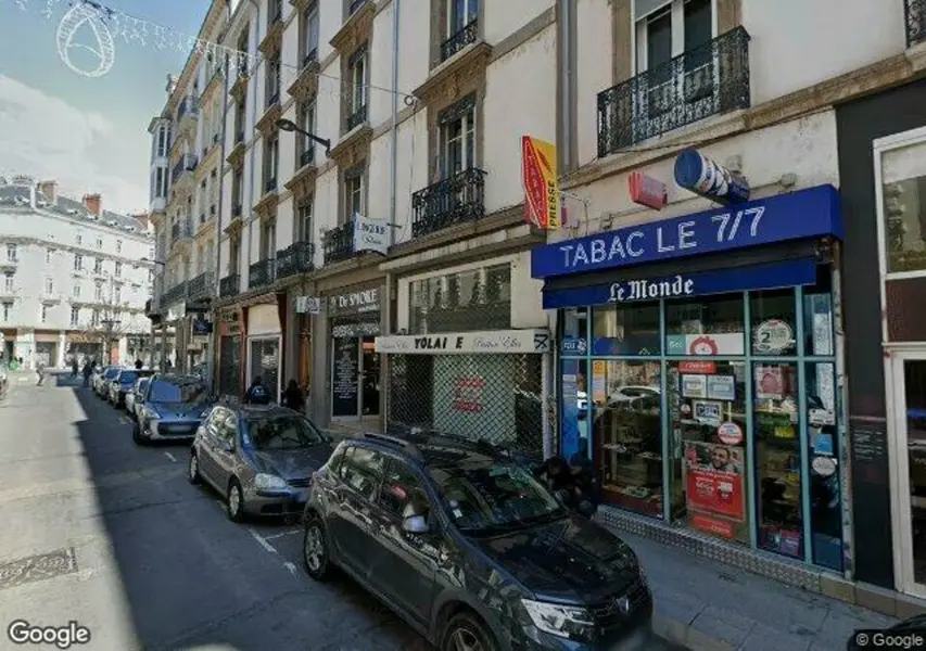 A louer Local commercial  536m² Grenoble