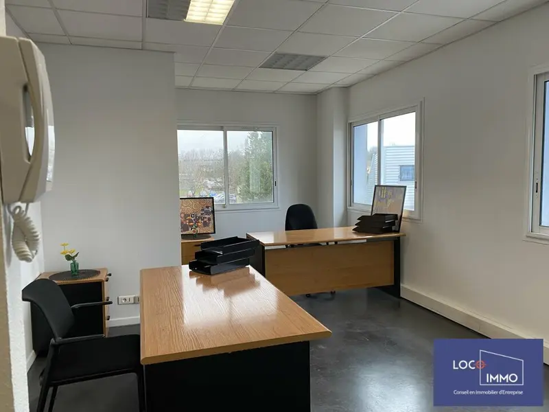 A louer Bureaux 25m² Cenon