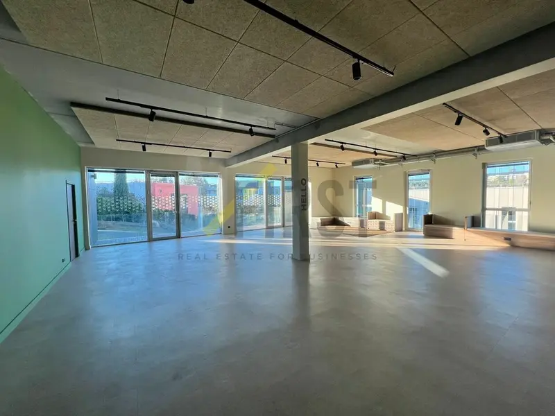 A louer Bureaux 126m² Biot