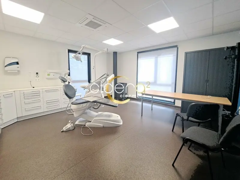 A louer bureaux environ 130m² dans Maison de Santé en ZFU 