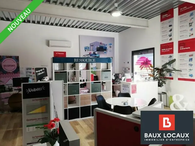 A louer Local commercial  191m² Avignon