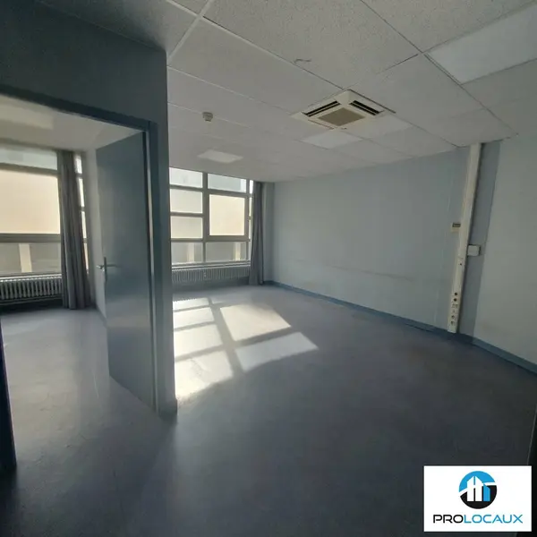 A louer Bureaux 390m² Grenoble