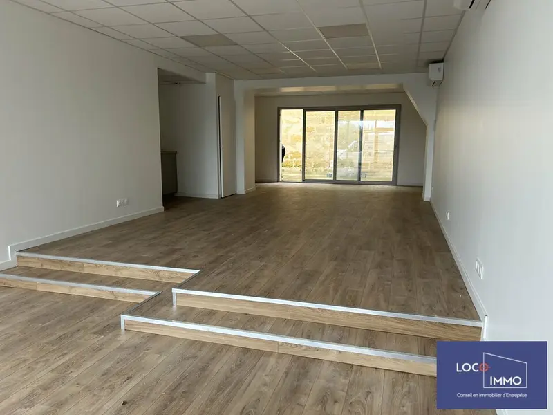 A louer Local commercial  61m² Libourne