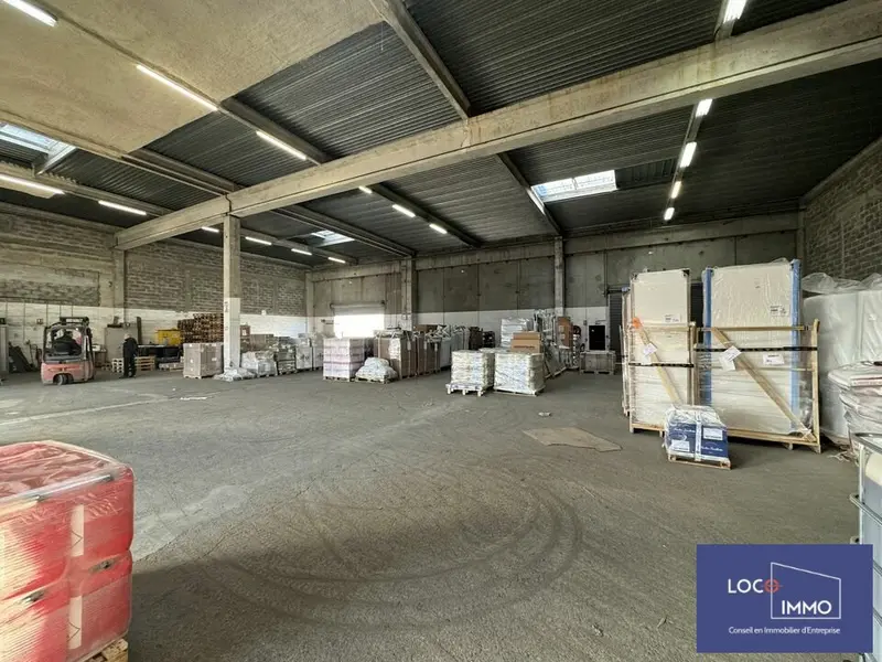 A louer Entrepôt 824m² Bruges