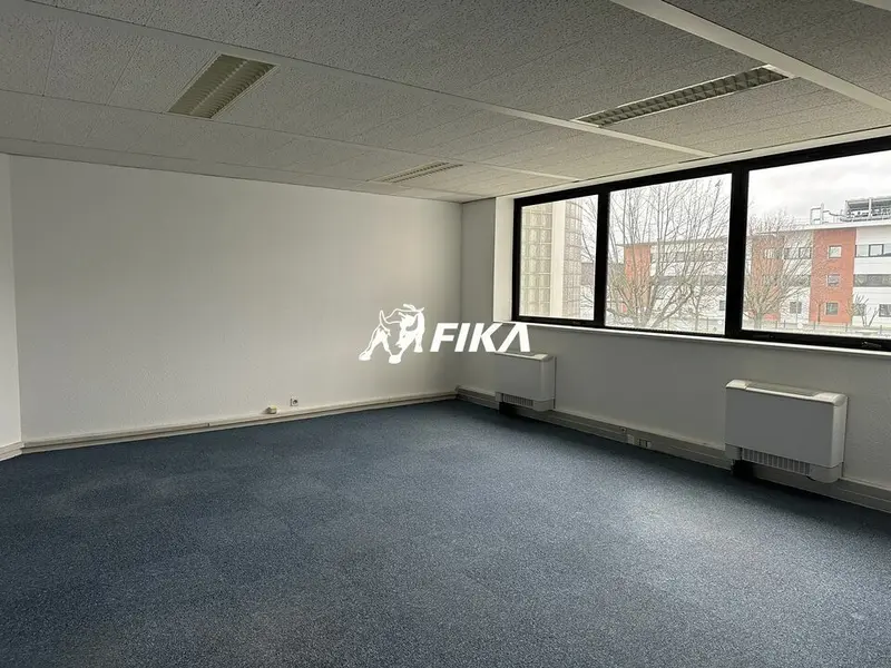 A VENDRE BUREAUX 65 m² - (31100) TOULOUSE