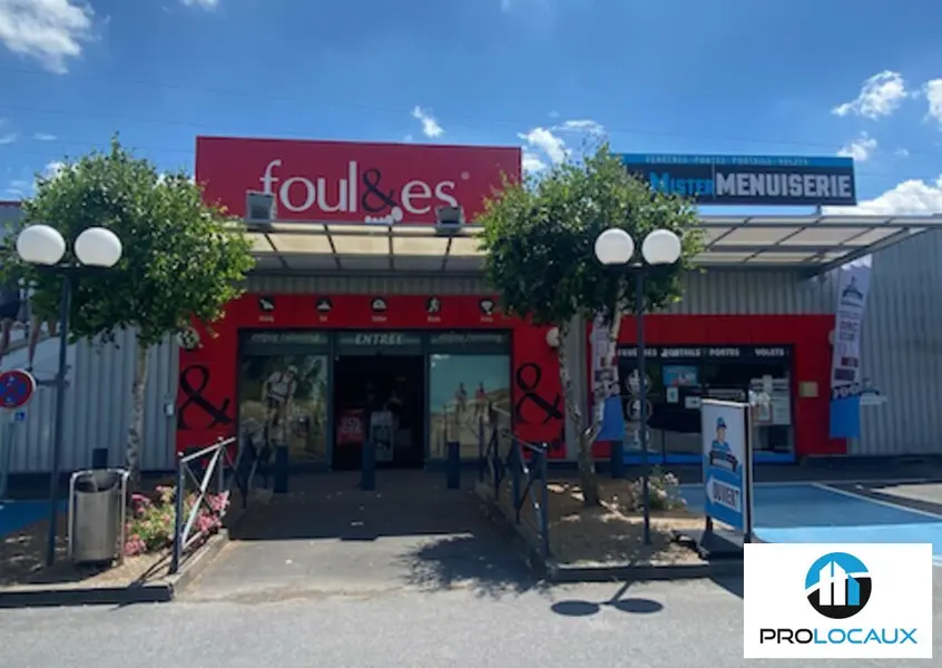 A louer Local commercial  330m² Nogent-sur-Oise