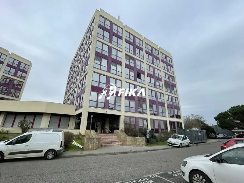 A VENDRE BUREAUX 484 m² - (31100) TOULOUSE