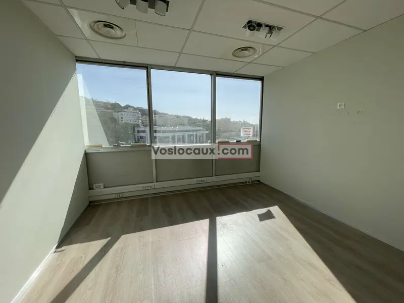 A louer Bureaux 148m² Nice